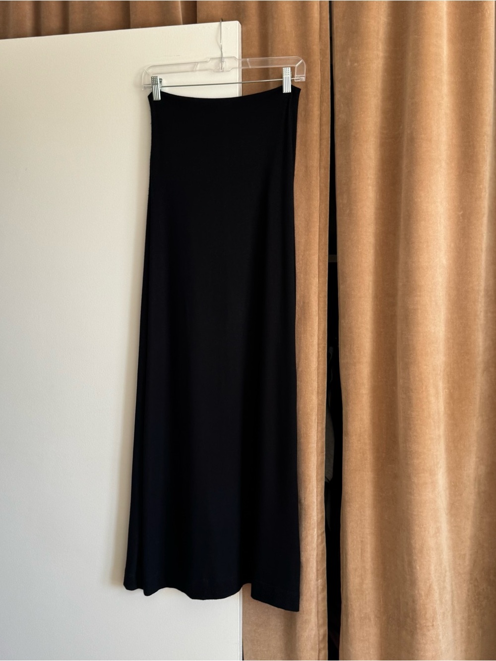 Le Set Lauren High Waist Maxi Skirt - Picture 2 of 8